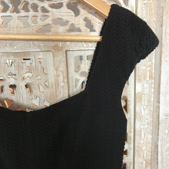 NWT Rebecca Taylor Black Cap Sleeve Texture Dress 4 - Picture 12 of 16